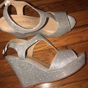 Size 7 never worn wedges